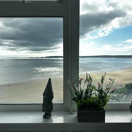 Stunning Ocean & City View Apt Swansea Exterior photo